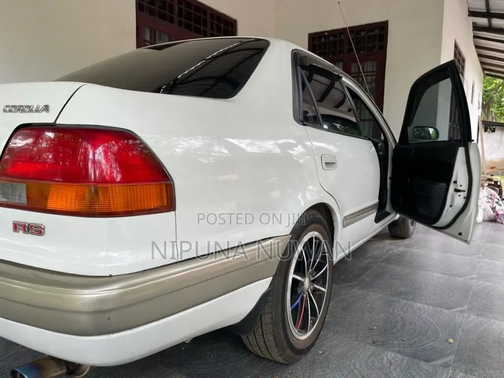 Toyota Corolla 110 1995 Car (Used)