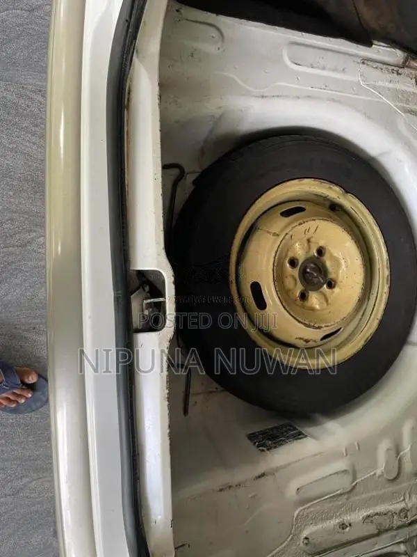Toyota Corolla 110 1995 Car (Used)