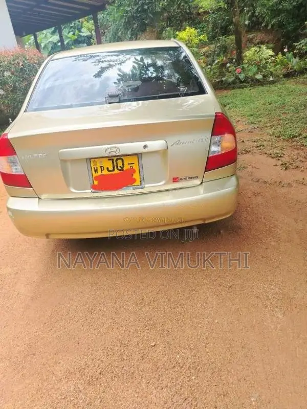 Hyundai Accent 2000 Car (Used)