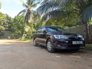Toyota Axio Hybrid G Grade 2014 Car (Used)