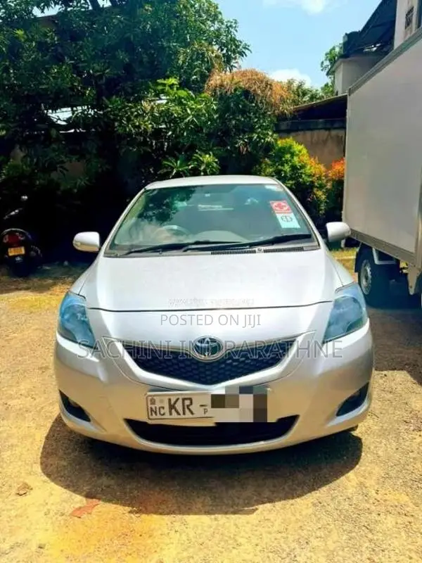 Toyota Belta 2009 Car (Used)