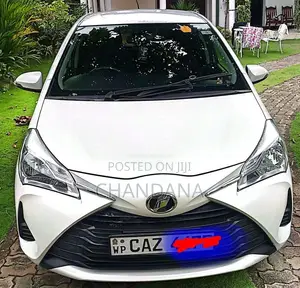 Toyota Vitz 2018 Car (Used)