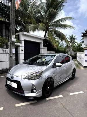 Toyota Aqua G Grade 2016 Car (Used)