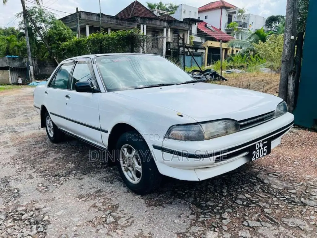 Toyota Carina 1990 Car (Used)