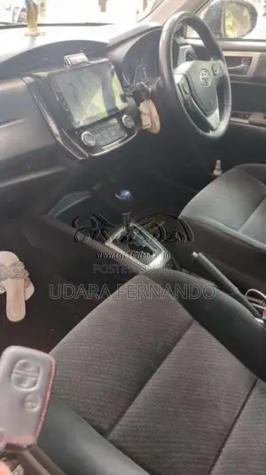 Toyota Axio Hybrid G Grade 2014 Car (Used)