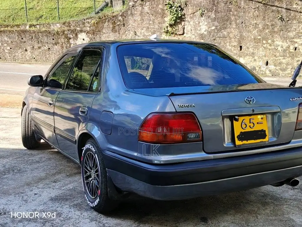 Toyota Corolla CE 114 CE110 Super Saloon 1999 Car (Used)