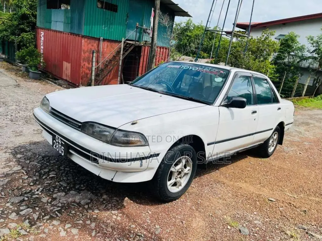 Toyota Carina 1990 Car (Used)