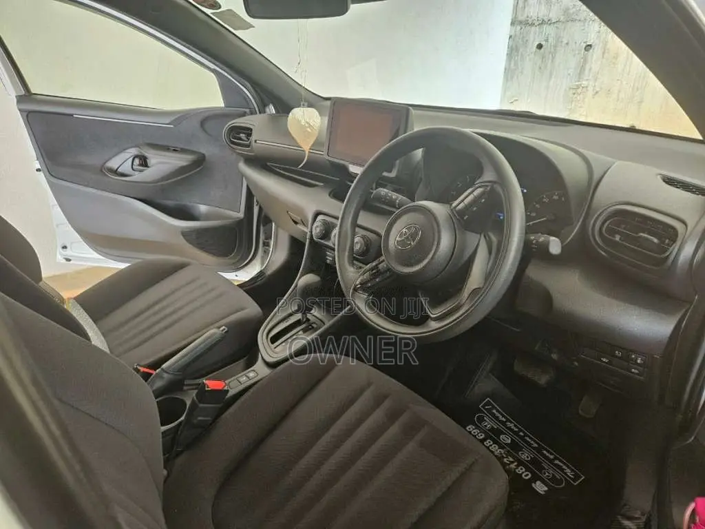 Toyota Yaris X Limited Safety 2025 Car (Used)