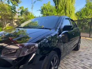 Toyota Vios 2004 Car (Used)