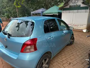 Toyota Vitz 2007 Car (Used)