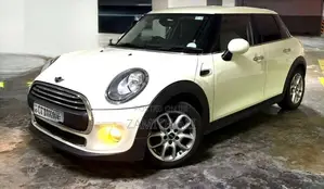 Mini Cooper 2017 Car (Used)