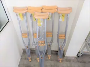 Under Arm Crutches M / L
