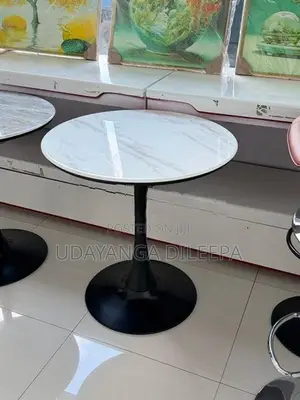 Round Dining Table