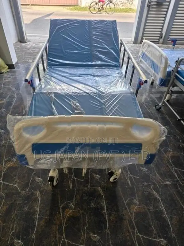 IMPORTED THREE FUNCTION MANUAL PATIENT HOSPITAL BED WITH MATTRESS