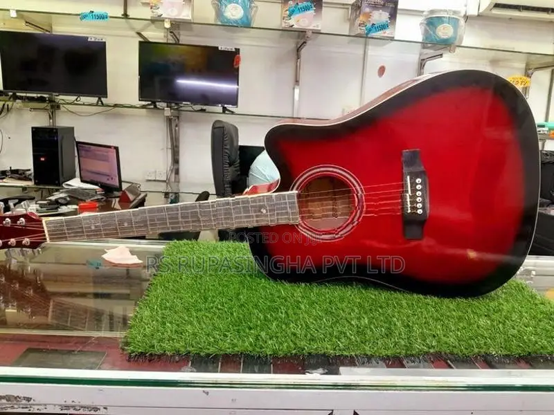 Maya Box Guitar