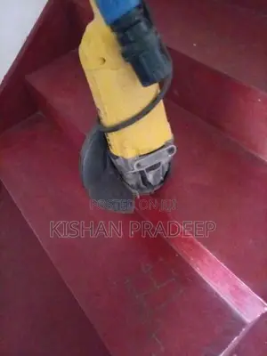 Dewalt Heavy-Duty Large Angle Grinder