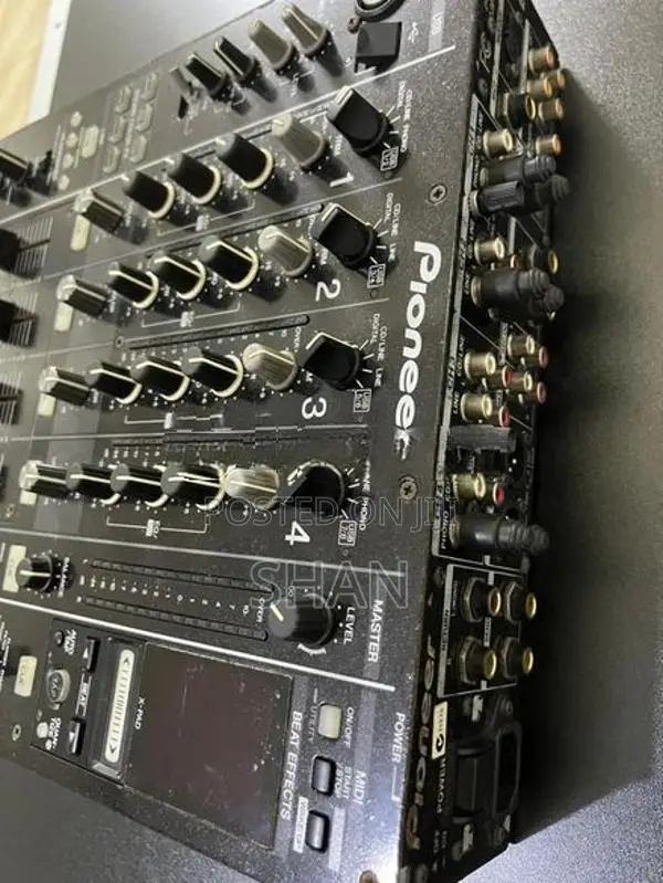 Pioneer DJM900 Nexus Mixer