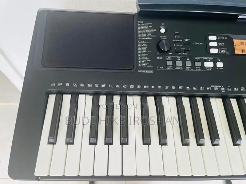 Yamaha PSR E 363 Keyboard