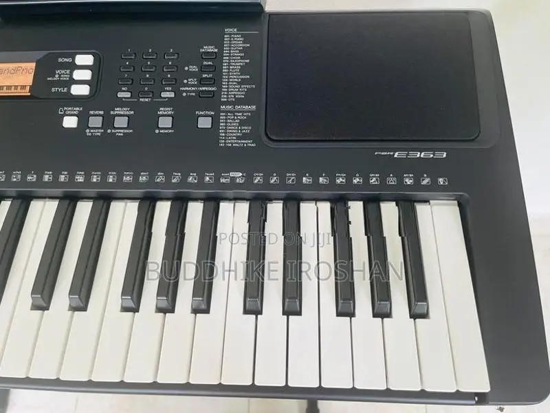 Yamaha PSR E 363 Keyboard