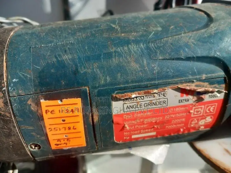 Men Angle Grinder