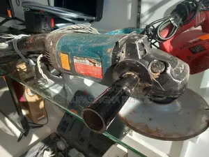 Men Angle Grinder