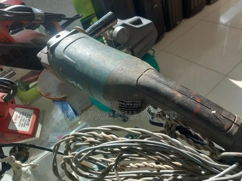 Men Angle Grinder