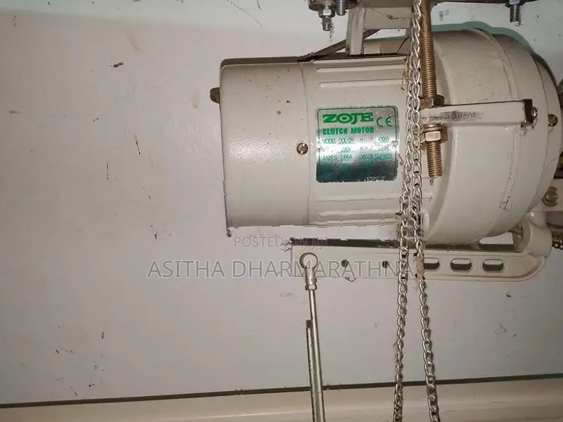 Zoje ZJ757B-516M2-35 5 Thread Overlock Machine