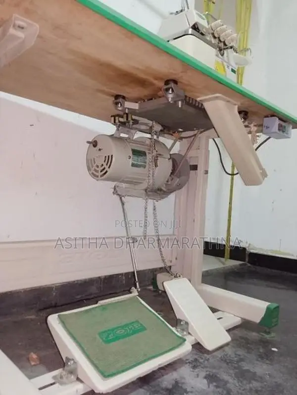 Zoje ZJ757B-516M2-35 5 Thread Overlock Machine