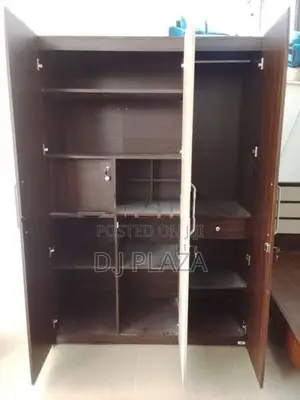 Wardrobe 3 Door