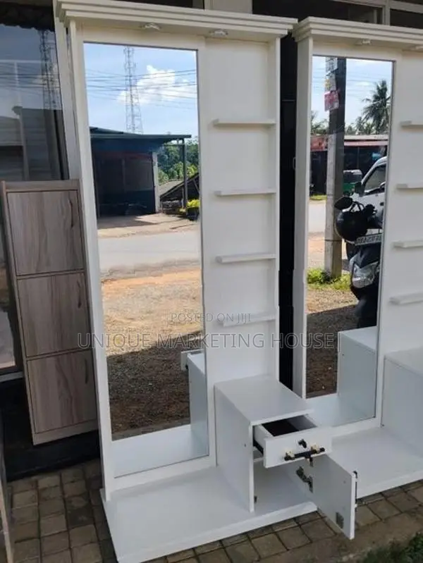 Modern Full Mirror Dressing Tables