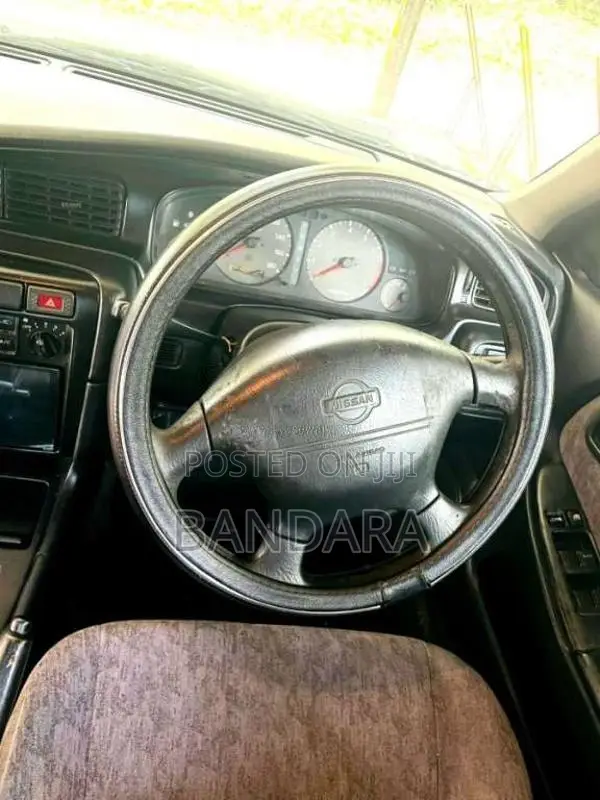 Nissan Bluebird 2000 Car (Used)