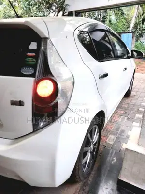 Toyota Aqua 2014 Car (Used)