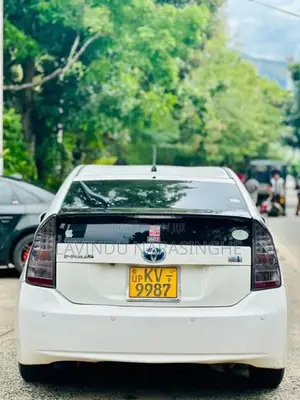 Toyota Prius 2012 Car (Used)