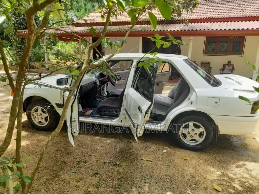 Mazda Familia 1993 Car (Used)