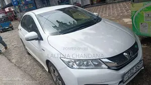 Honda Grace 2016 Car (Used)