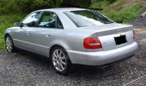 Audi A4 2001 Car (Used)