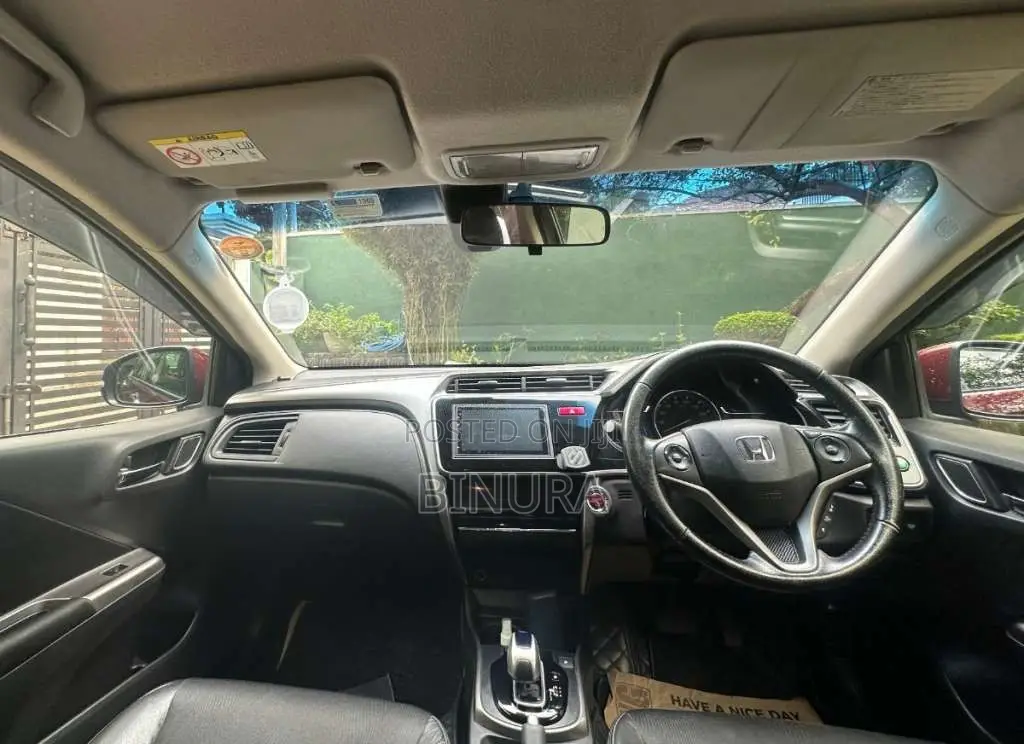 Honda Grace 2015 Car (Used)