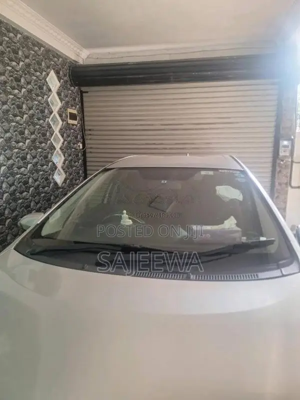Toyota Aqua 2015 Car (Used)