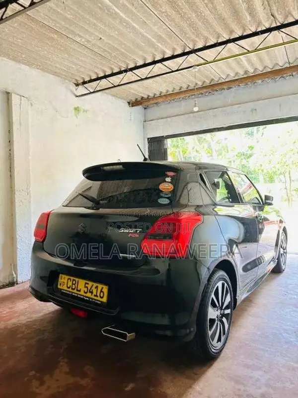 Suzuki Swift 2017 Car (Used)
