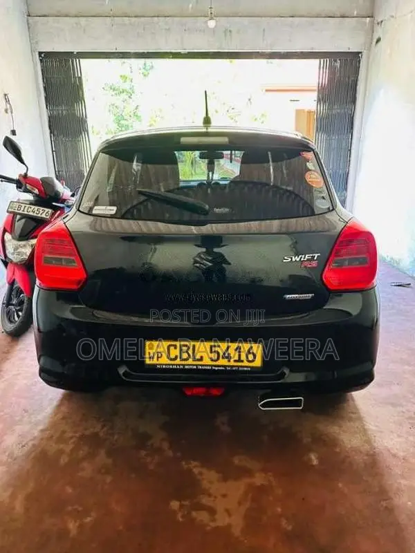 Suzuki Swift 2017 Car (Used)
