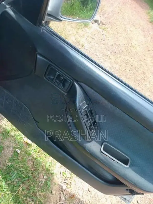 Mazda 323 1993 Car (Used)