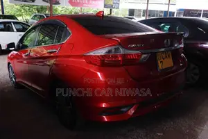 Honda Grace 2017 Car (Used)