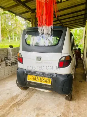 Bajaj Qute 2018 Car (Used)