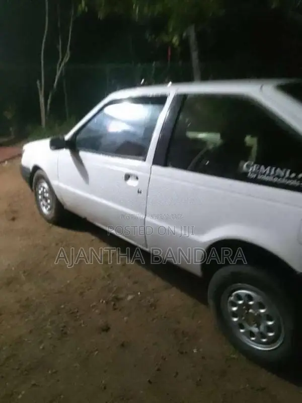 Isuzu Gemini 1989 Car (Used)