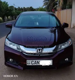 Honda Grace 2015 Car (Used)