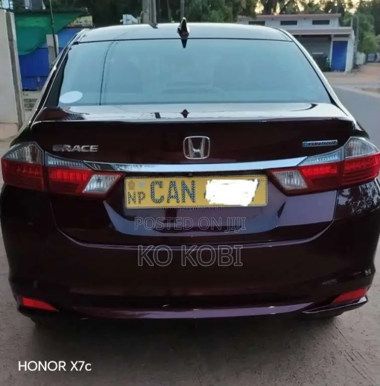 Honda Grace 2015 Car (Used)