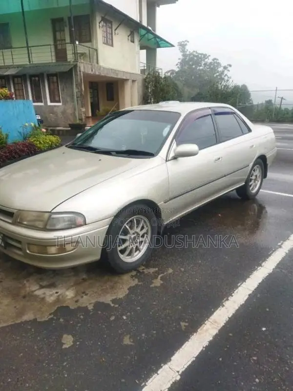 Toyota Carina 1996 Car (Used)