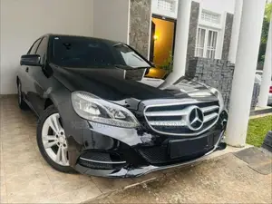 Mercedes-Benz W212 E220 CDI 2013 Car (Used)