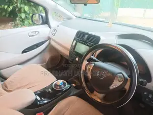 Nissan Leaf 2012 Car (Used)