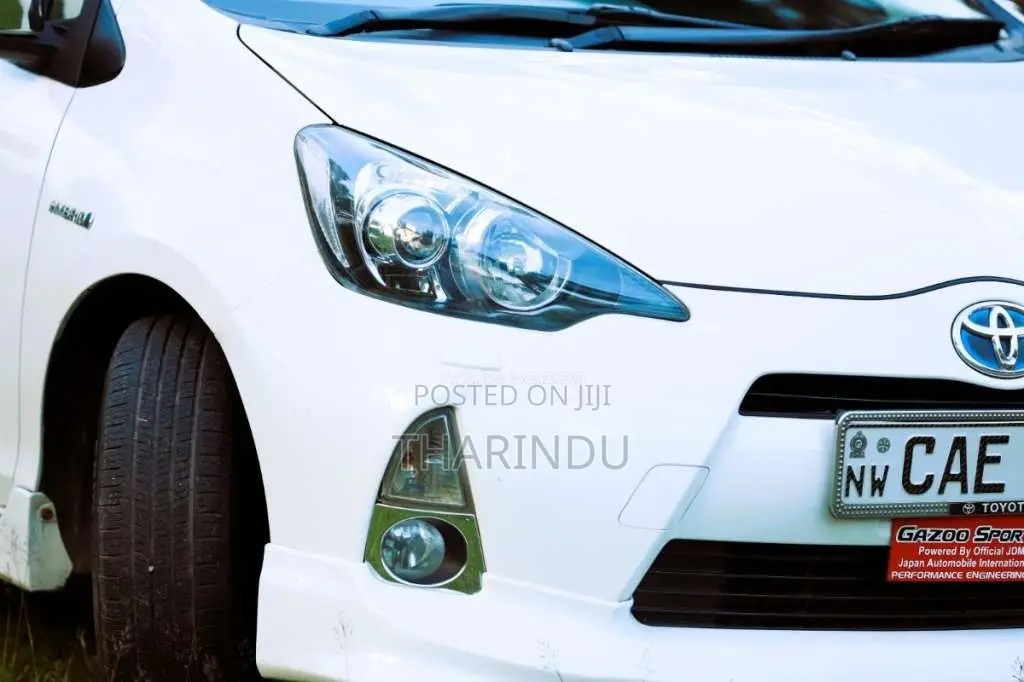 Toyota Aqua 2015 Car (Used)
